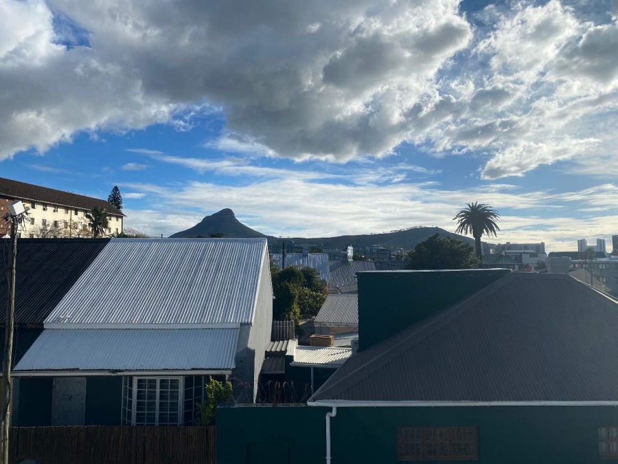 2 Bedroom Property for Sale in Woodstock Western Cape